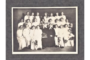 Juuru Mihkli koguduse leer 2. mai 1937 